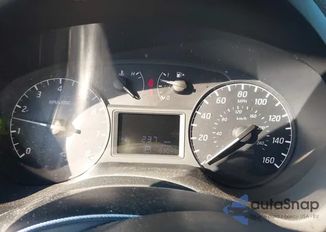 2015 Nissan Sentra Fe+ S/S/Sl/Sr/Sv z USA, uszkodzony, nr VIN 3N1AB7AP2FY222513